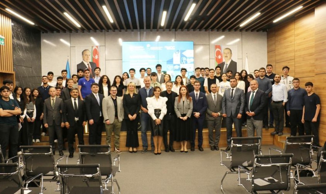 Young entrepreneurs of Azerbaijan met with the participants of the international innovation ecosystem